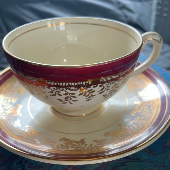 Royal Grafton England Teacup and Saucer RARE - Picture 4 of 9